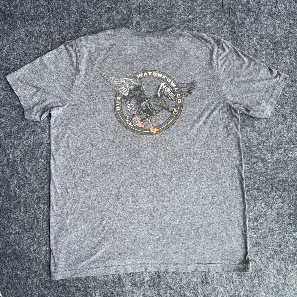 Dux Waterfowl Hunting T-Shirt Men's L Gray Graphic Short Sleeve Duck Hunt Shirt